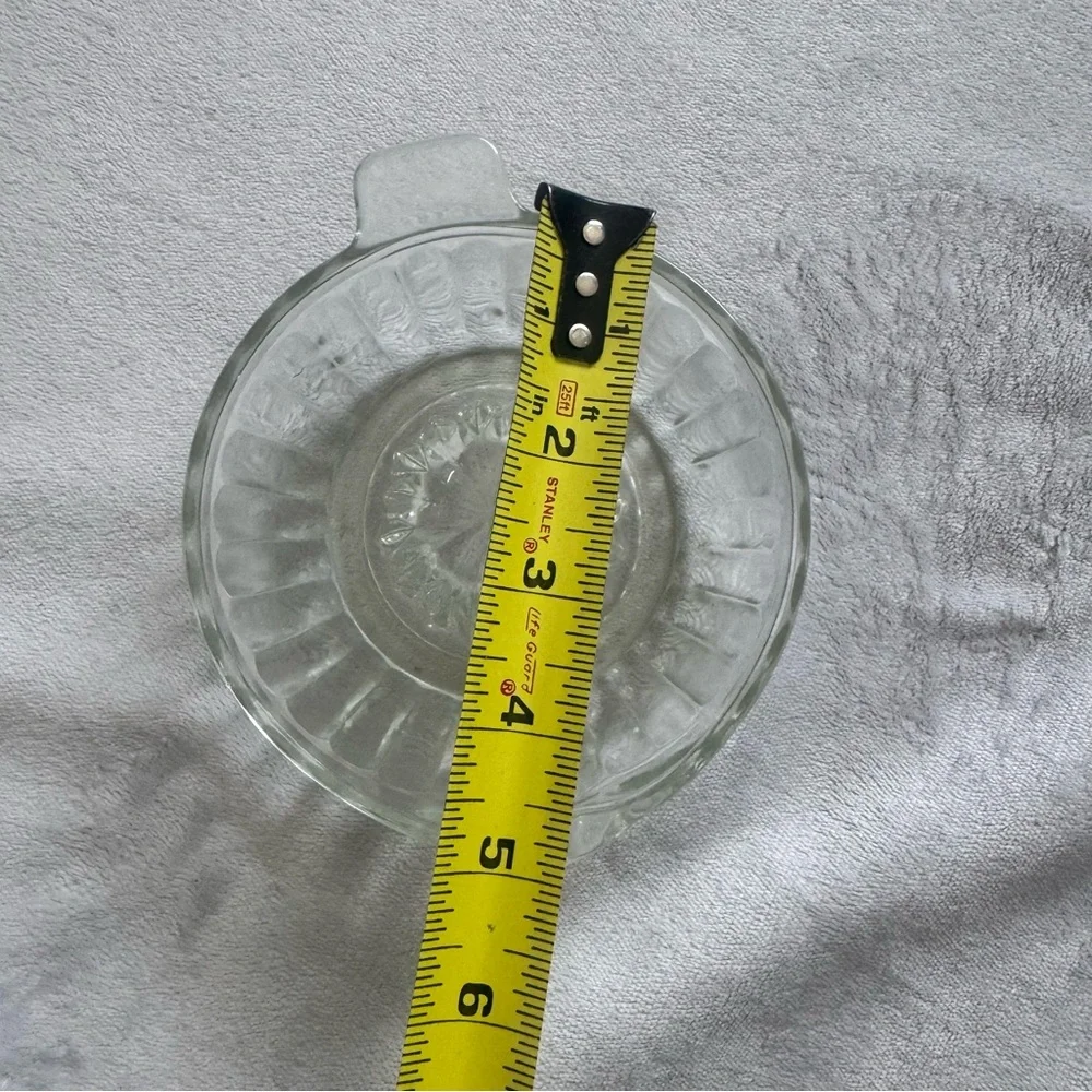 Vintage Hazel-Atlas Criss-Cross Glass‎ Juicer Reamer 1930s Era Depression Glass